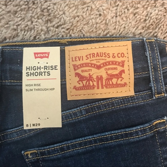 🎈 HP 🎈Levi’s High Rise Shorts Size 29 - Picture 3 of 4